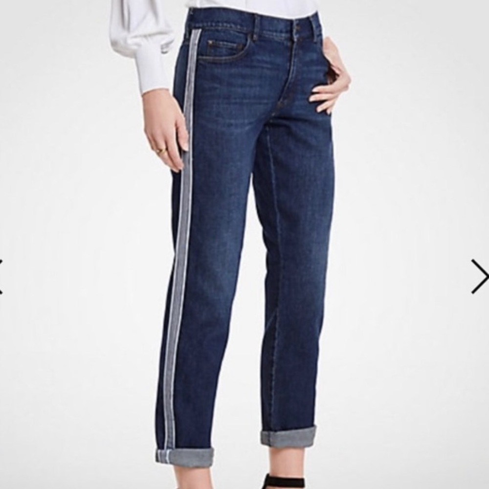 ANN TAYLOR the girlfriend jeans